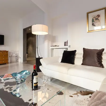 Apartment Sleeps 4 Air Con Wifi Cannes